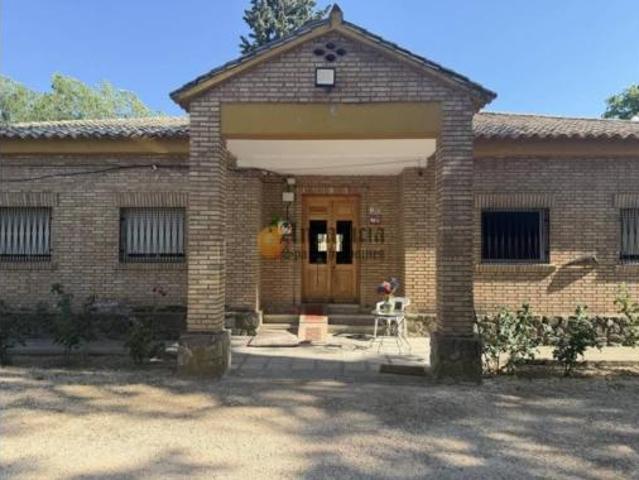 Chalet Venta Montefrío, Montefrío