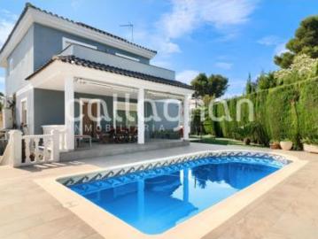 Chalet Venta Montserrat, Montserrat