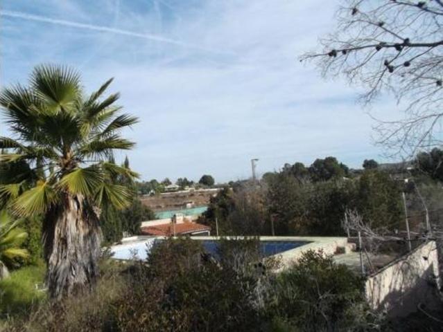 Chalet Venta Montserrat, Montserrat