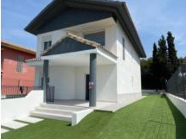 Chalet Venta Montserrat, Montserrat