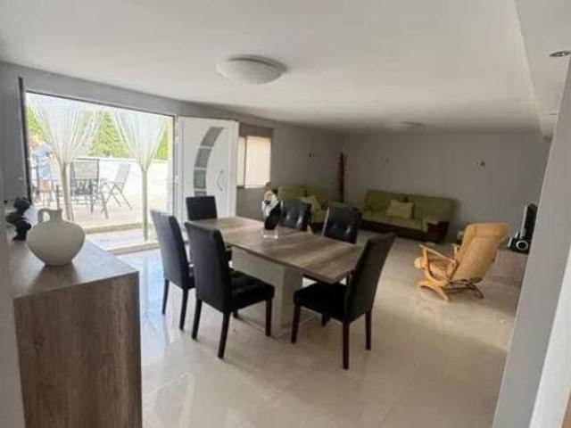 Chalet Venta Montserrat, Montserrat