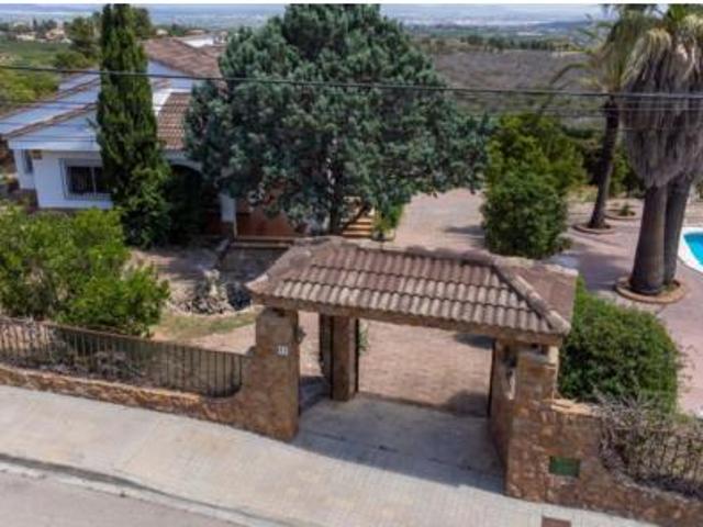 Chalet Venta Montserrat, Montserrat