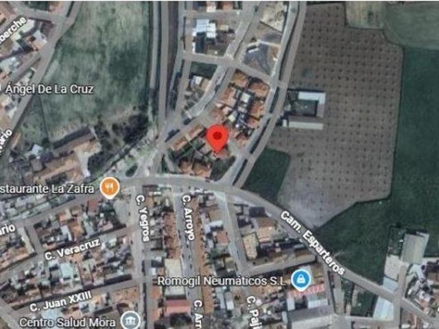 Chalet Venta Mora, Mora