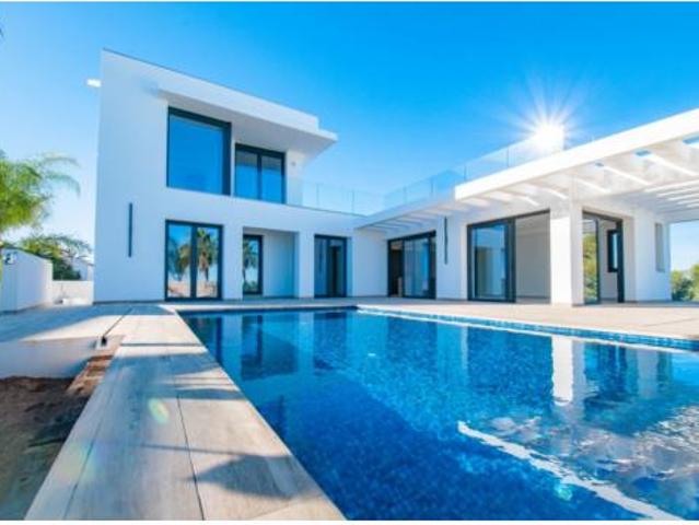 Chalet Venta Moraira, Núcleo