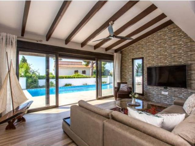 Chalet Venta Moraira, Pinar del Abogat Cometa