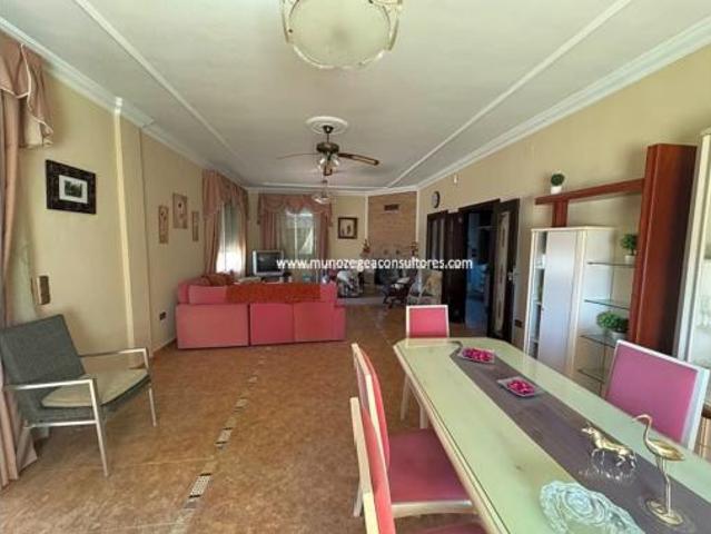Chalet Venta Moriles, Moriles