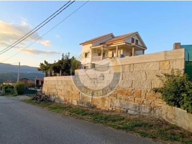 Chalet Venta Mos, Dornelas Sta. Maria