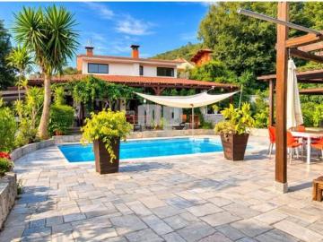 Chalet Venta Mos, Louredo San Salvador