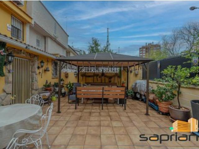 Chalet Venta Madrid Capital, Apóstol Santiago