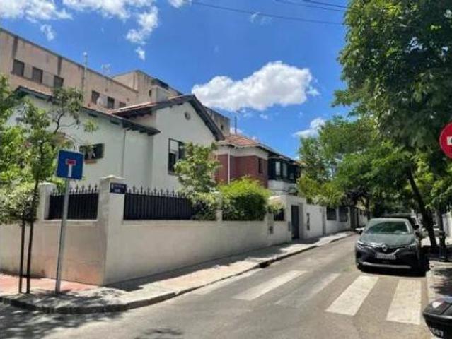 Chalet Venta Madrid Capital, Nueva España