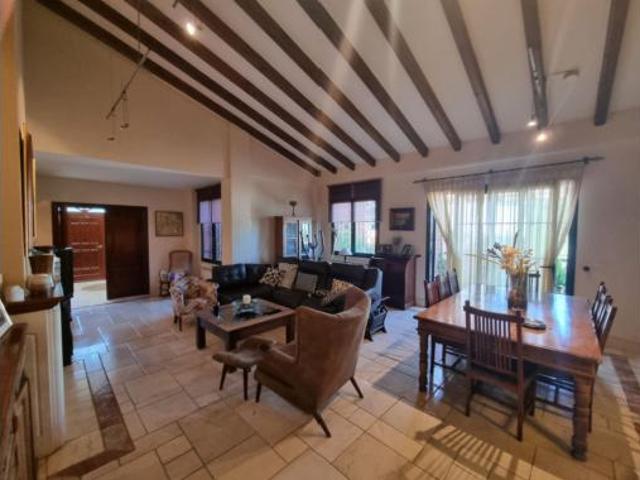 Chalet Venta Málaga Capital, Cortijo de Maza Finca Monsálvez El Olivar