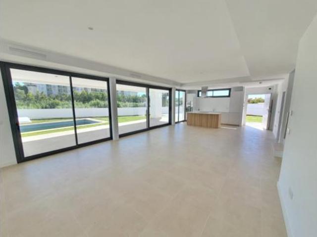 Chalet Venta Manilva, Castillo de la Duquesa