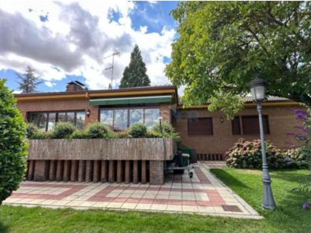 Chalet Venta Mansilla de las Mulas, Mansilla de Las Mulas