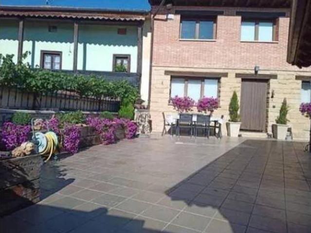Chalet Venta Medina de Pomar, Medina de Pomar