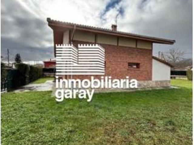 Chalet Venta Medina de Pomar, Moneo