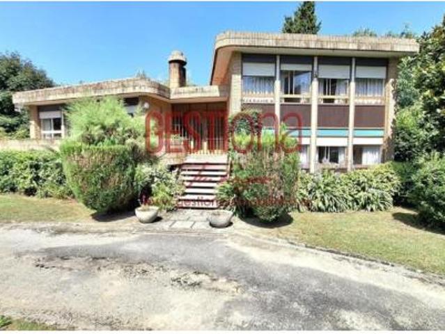 Chalet Venta Medio Cudeyo, Solares
