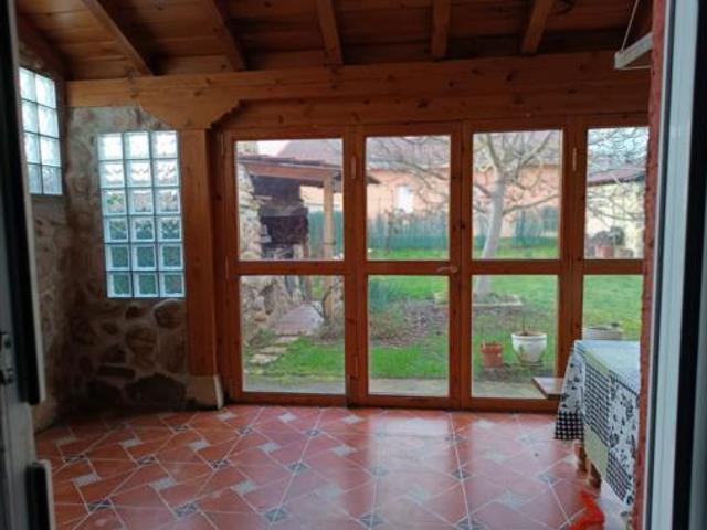 Chalet Venta Merindad de Montija, Baranda de Montija
