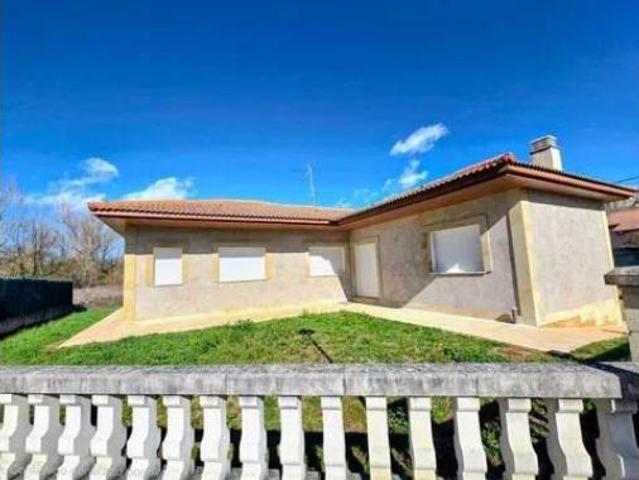 Chalet Venta Merindad de Montija, Bárcena de Pienza
