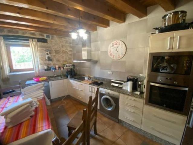 Chalet Venta Merindad de Río Ubierna, Masa