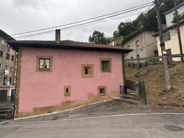 Chalet Venta Mieres, Parroquias Rurales