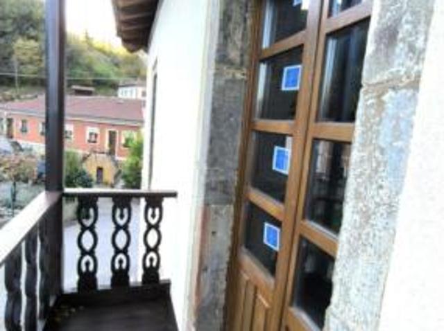 Chalet Venta Mieres, Parroquias Rurales