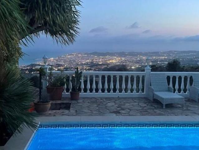 Chalet Venta Mijas, Centro