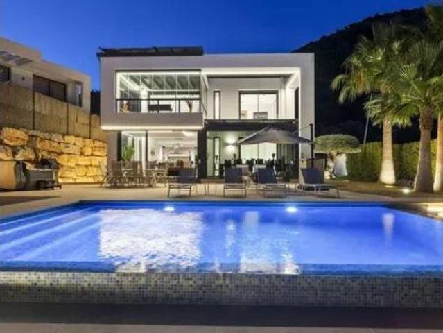 Chalet Venta Mijas, Centro