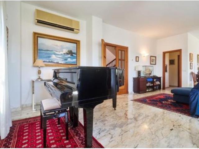 Chalet Venta Mijas, Centro