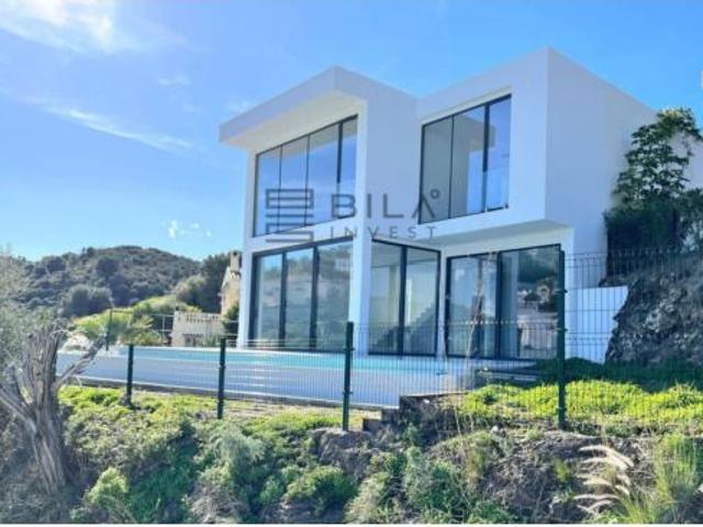 Chalet Venta Mijas, Hipódromo Cerrado del Águila