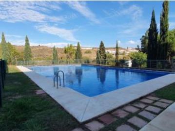 Chalet Venta Mijas, Hipódromo Cerrado del Águila