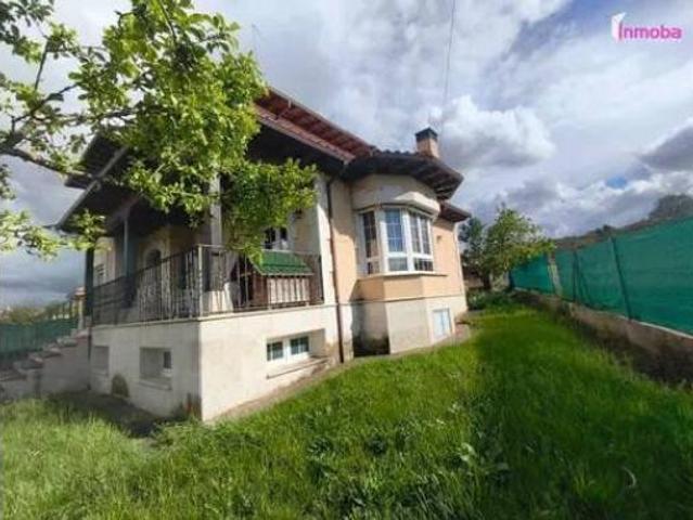 Chalet Venta Milagros, Milagros