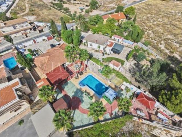 Chalet Venta Mutxamel, Urbanización La Huerta