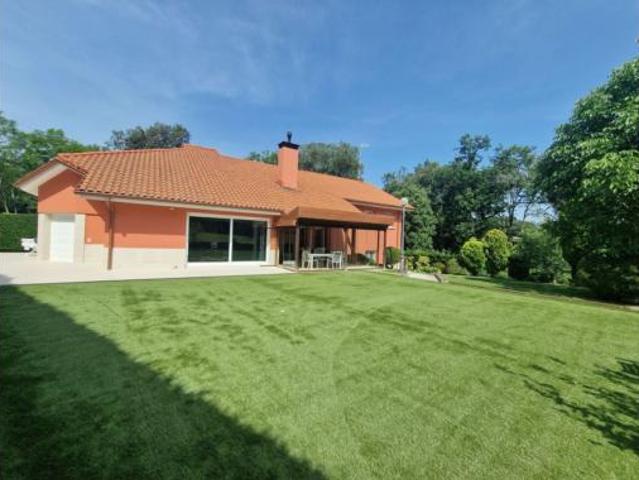 Chalet Venta Mungia, Berreaga