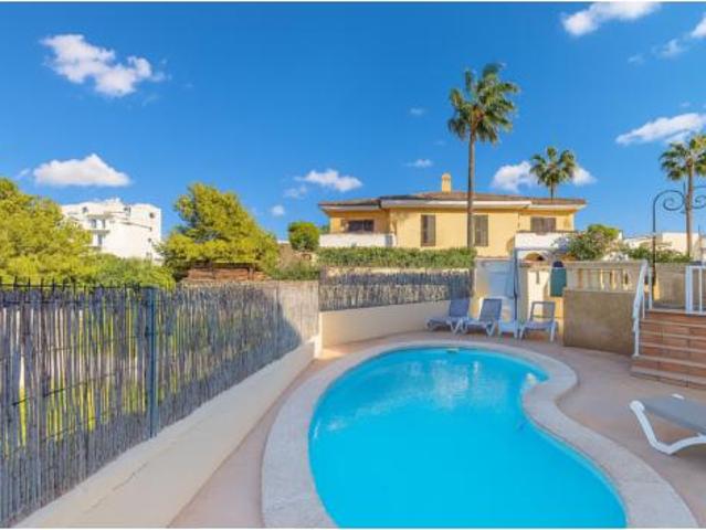 Chalet Venta Muro, Urbanización Platja de Muro