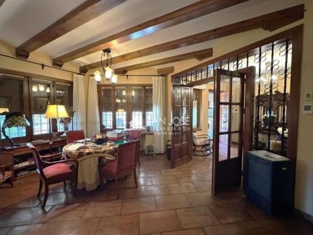 Chalet Venta Novelda, Campet