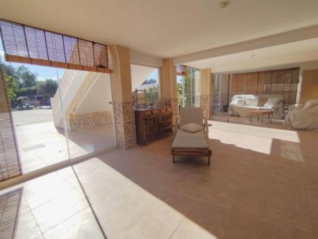 Chalet Venta Novelda, Campet
