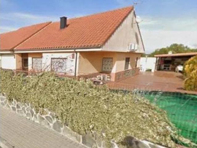 Chalet Venta Novés, Novés