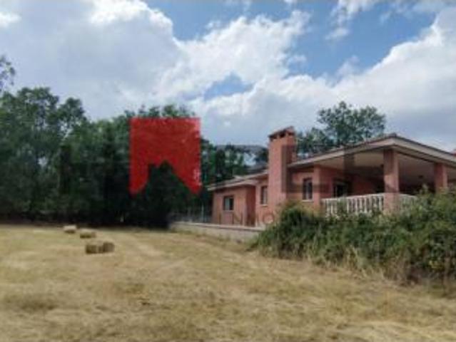 Chalet Venta Navarredondilla, Navarredondilla