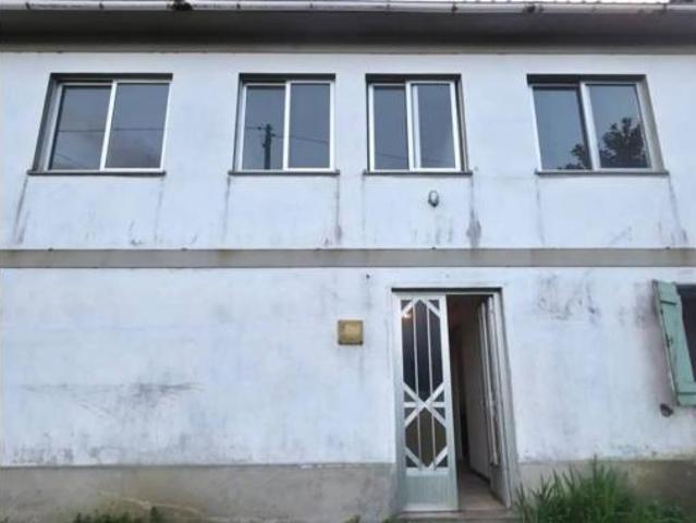Chalet Venta Narón, Sedes Pedroso Doso