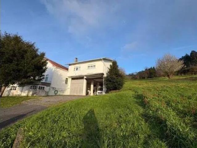 Chalet Venta Neda, Neda