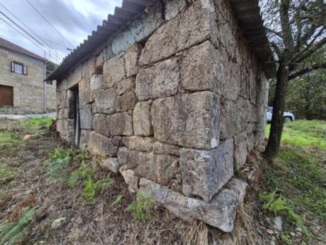 Chalet Venta Nigrán, Camos