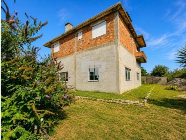 Chalet Venta Nigrán, Camos