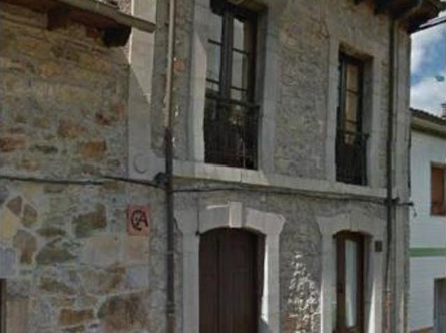 Chalet Venta Sobrescobio, Agues