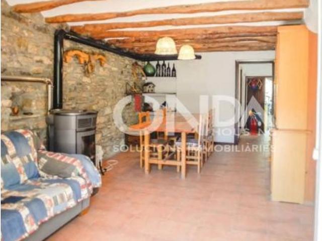 Chalet Venta Sort, Sort