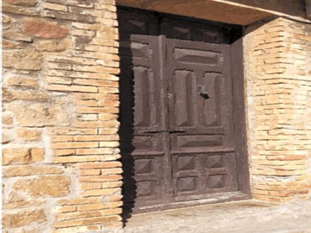 Chalet Venta Sos del Rey Católico, Sofuentes