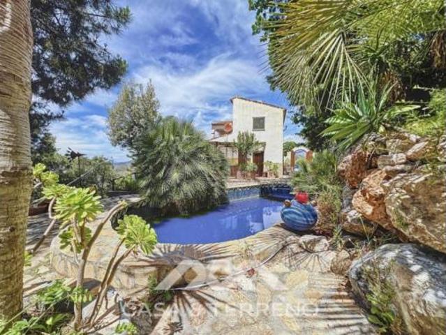 Chalet Venta Sayalonga, Sayalonga