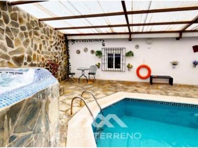 Chalet Venta Sayalonga, Sayalonga