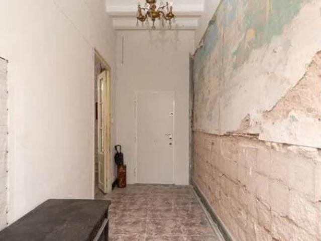 Chalet Venta Sabadell, Centre