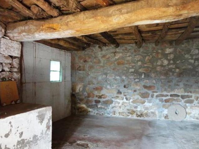 Chalet Venta Salas de los Infantes, Castrovido