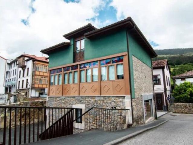 Chalet Venta Salas, Salas